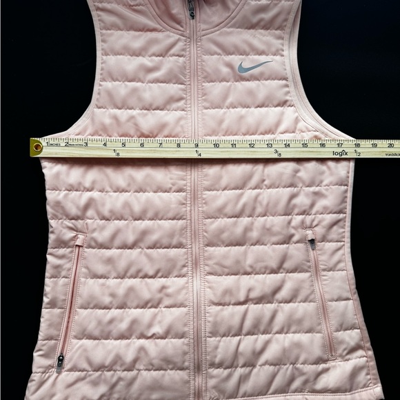 Nike Running Women’s Puffer Vest - M - Peach Pink - New with Tags - Picture 7 of 9